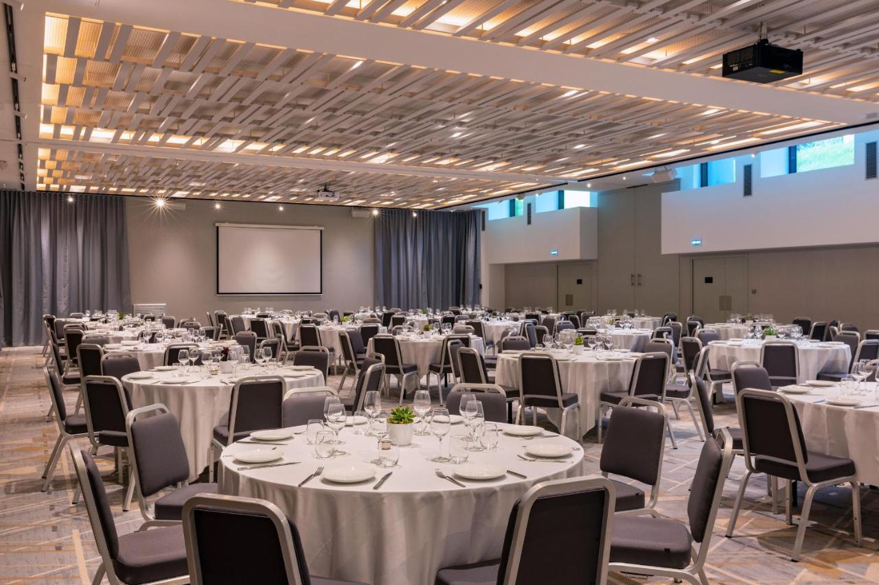 Sheraton Nice Airport Esterno foto