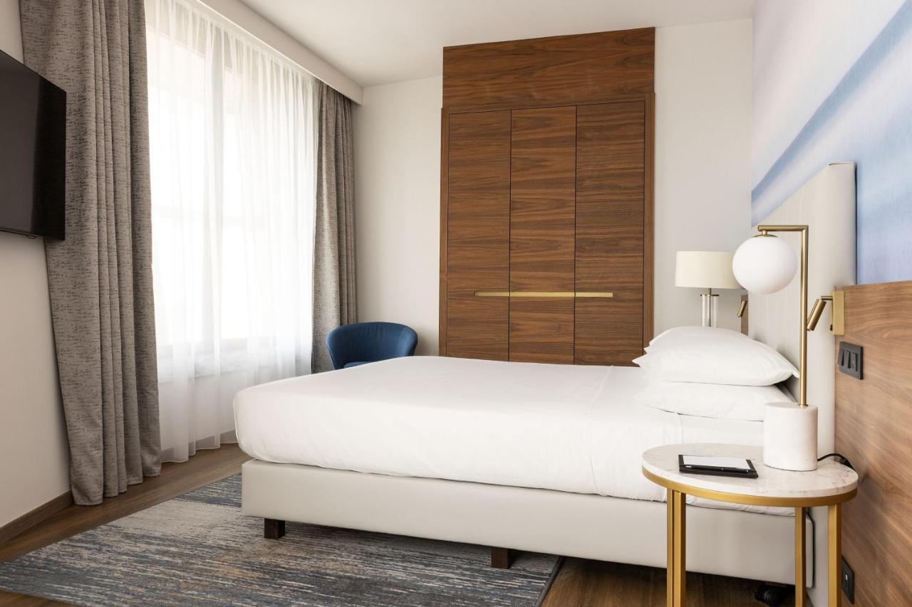 Sheraton Nice Airport Esterno foto